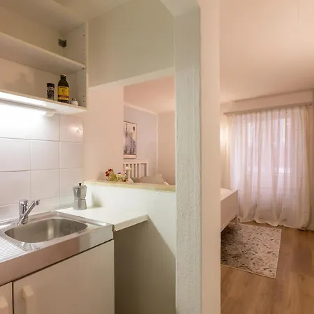 Residenza Motta Apartment